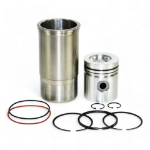 DSRE23173 Cylinder Kit for John Deere 4.270D and 6.404D engines.